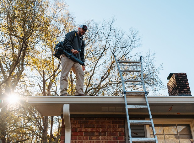 gutter cleaning in athens, ga